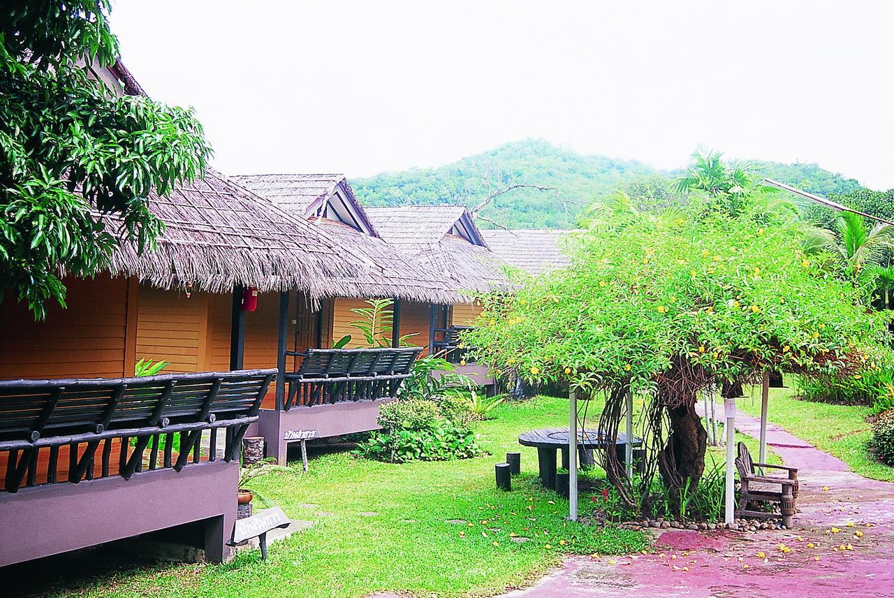 Touch Star Resort Chom Thong Exterior foto