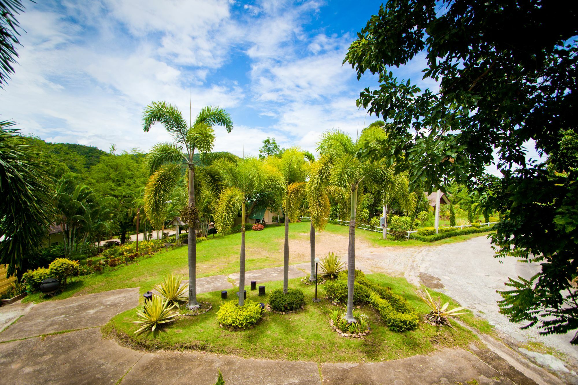 Touch Star Resort Chom Thong Exterior foto